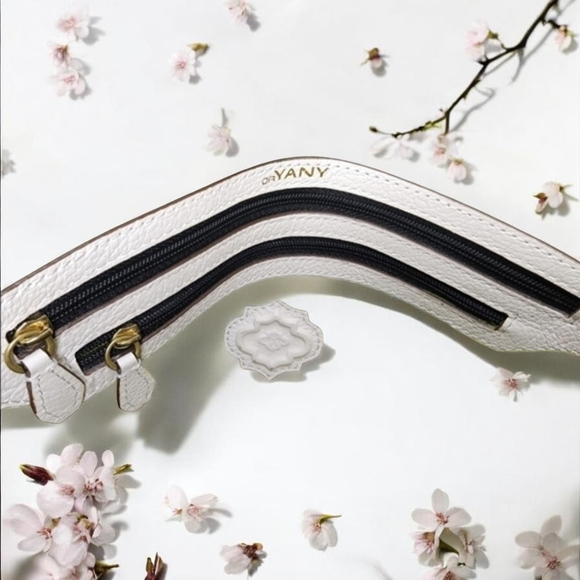 Oryany NWOT! Cream  Cassie Pebbled Leather  Convertible Satchel - Picture 8 of 11